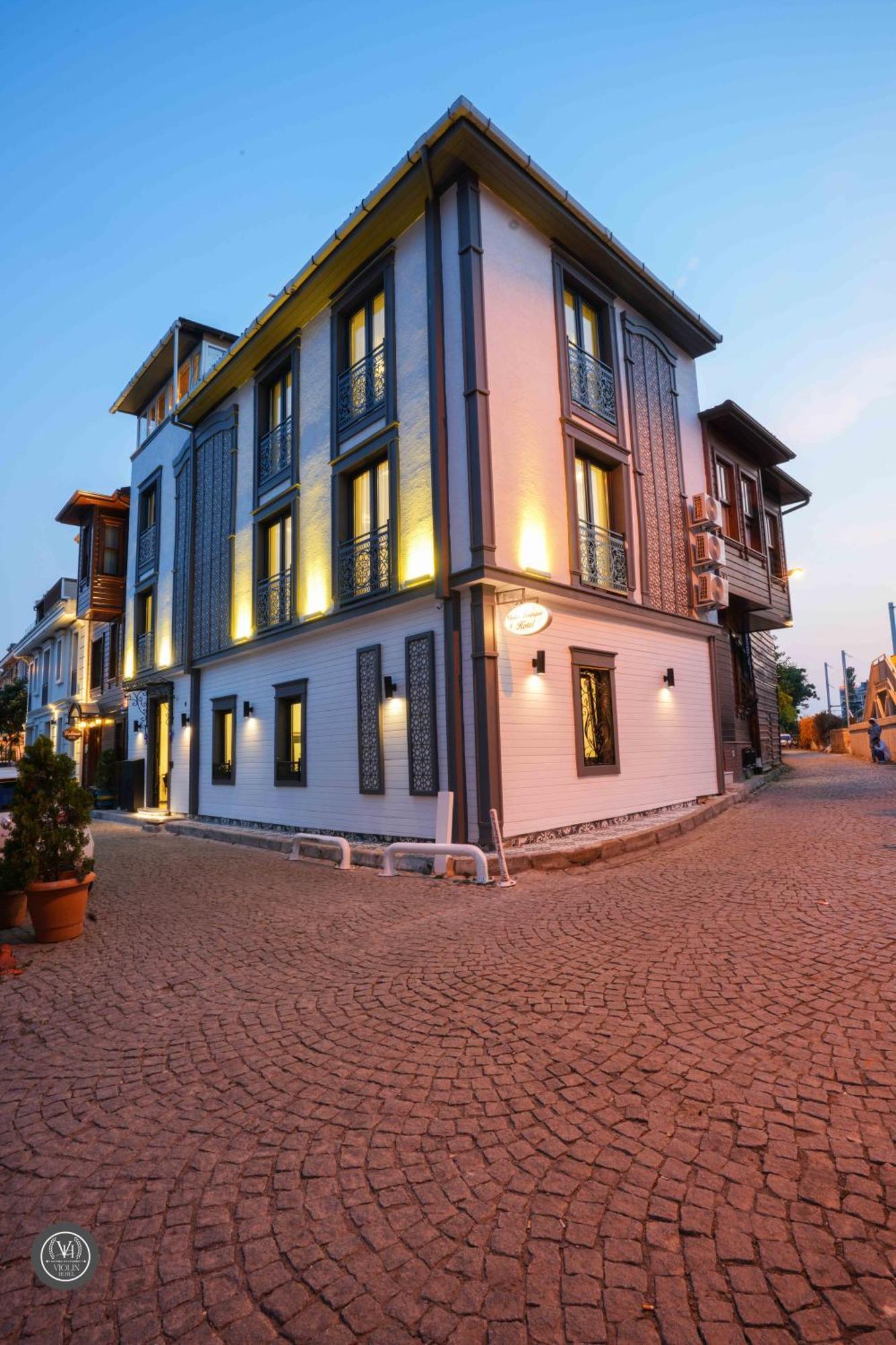 Hotel Violin Boutique *